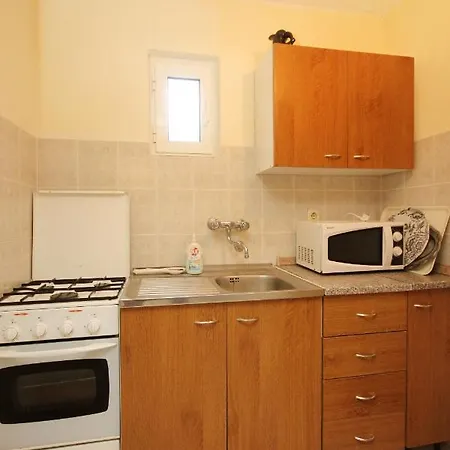 With Parking Space Orebic, Peljesac - 10093